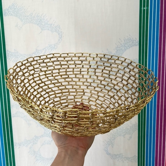 VINTAGE gold chain art style fruit basket - Picture 1 of 4
